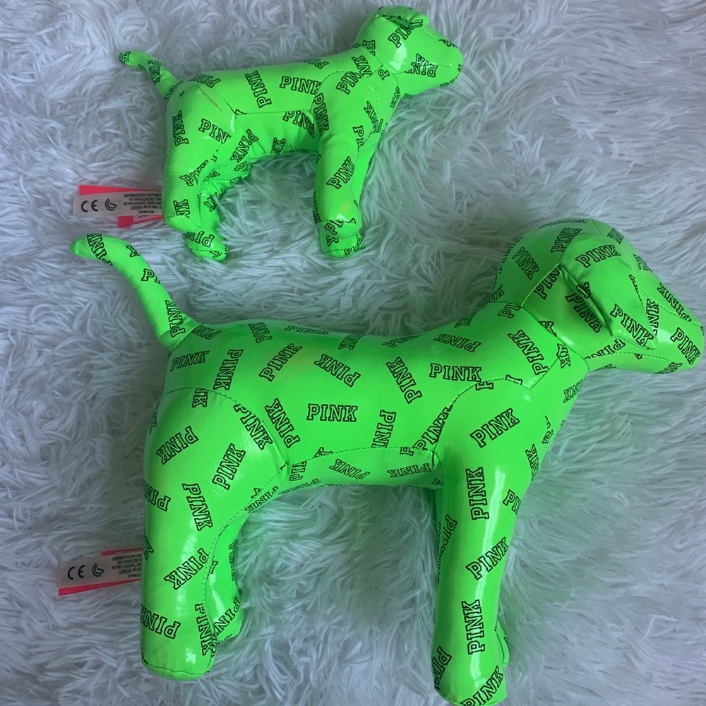 victoria secret pink dogs